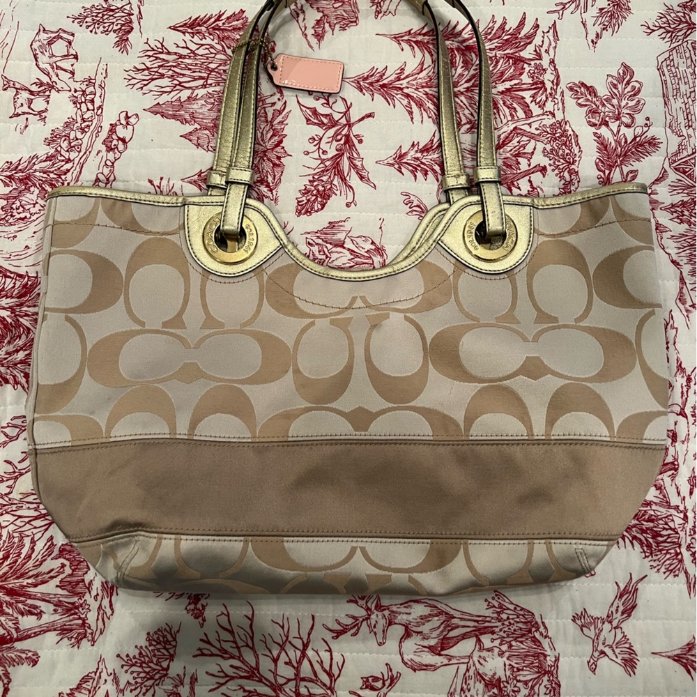 Coach handbag